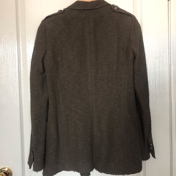 Blazer - Picture 2 of 4